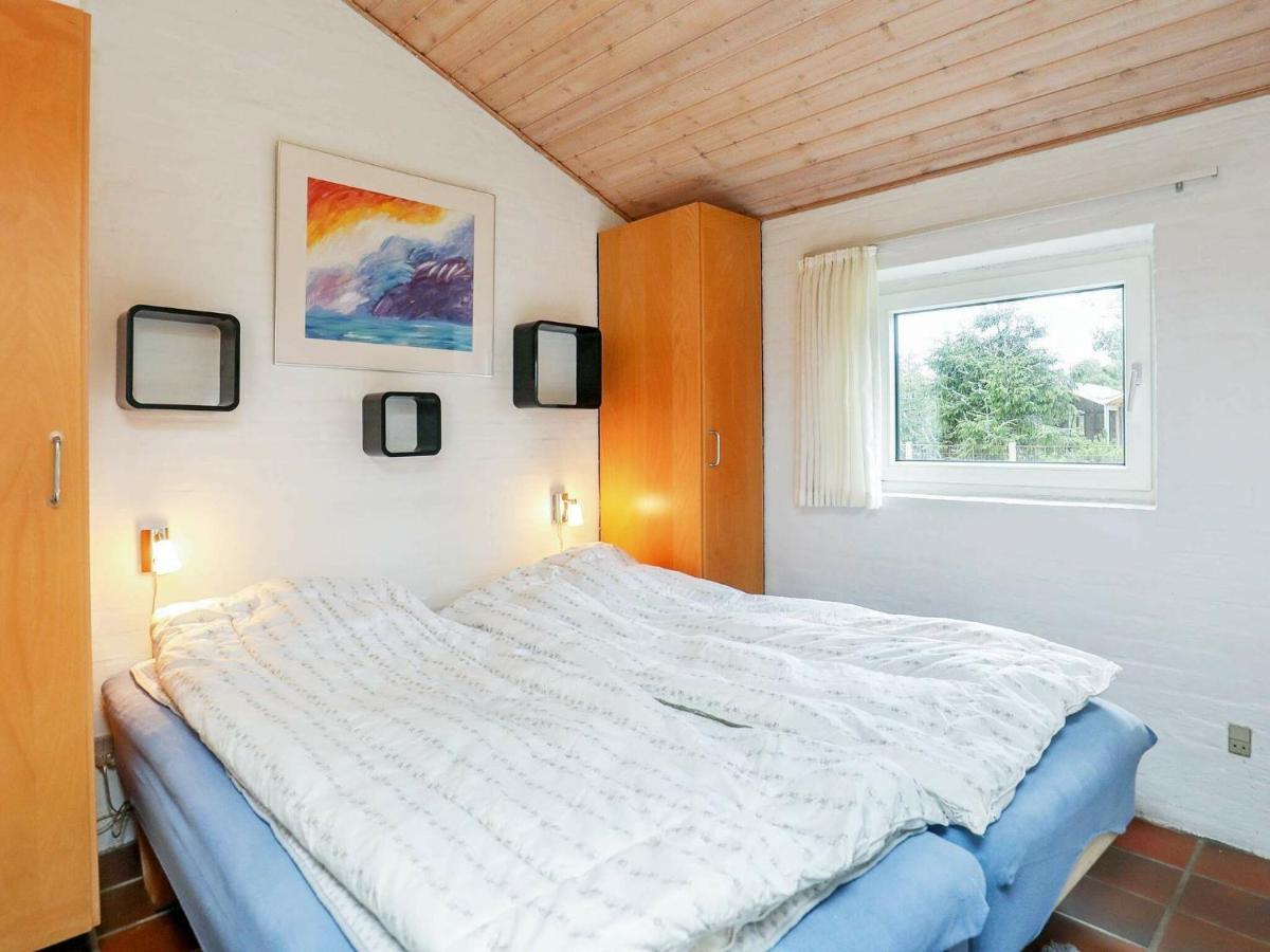 Amazing Home In Blavand With Wifi 部屋 写真